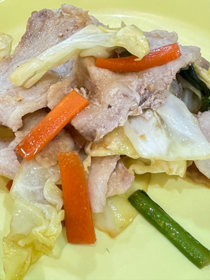 生姜醤油で簡単！肉野菜炒め。