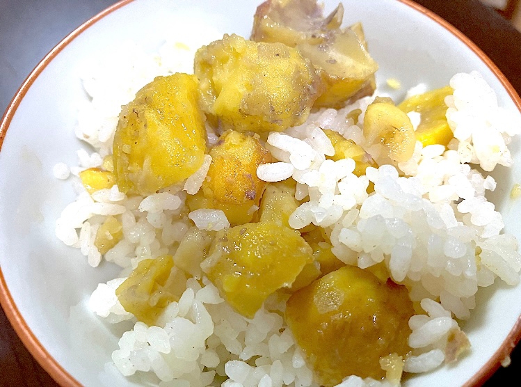 美しい栗ご飯☆栗の甘露煮を使って☆おもてなしにも