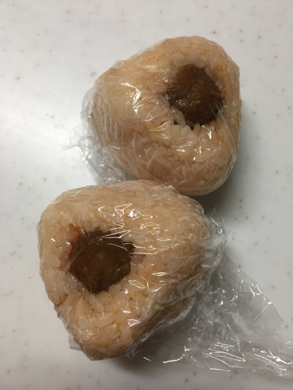 市販のミートボールで おにぎり レシピ 作り方 By Xmickyx 楽天レシピ