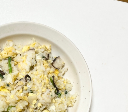 朝ご飯に✨梅としらすと卵のチャーハン♥