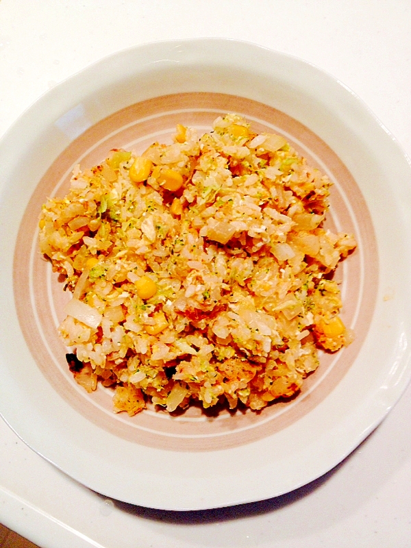 幼児食 ブロッコリーとコーンと玉ねぎの炒飯 レシピ 作り方 By みゅうしろ 楽天レシピ