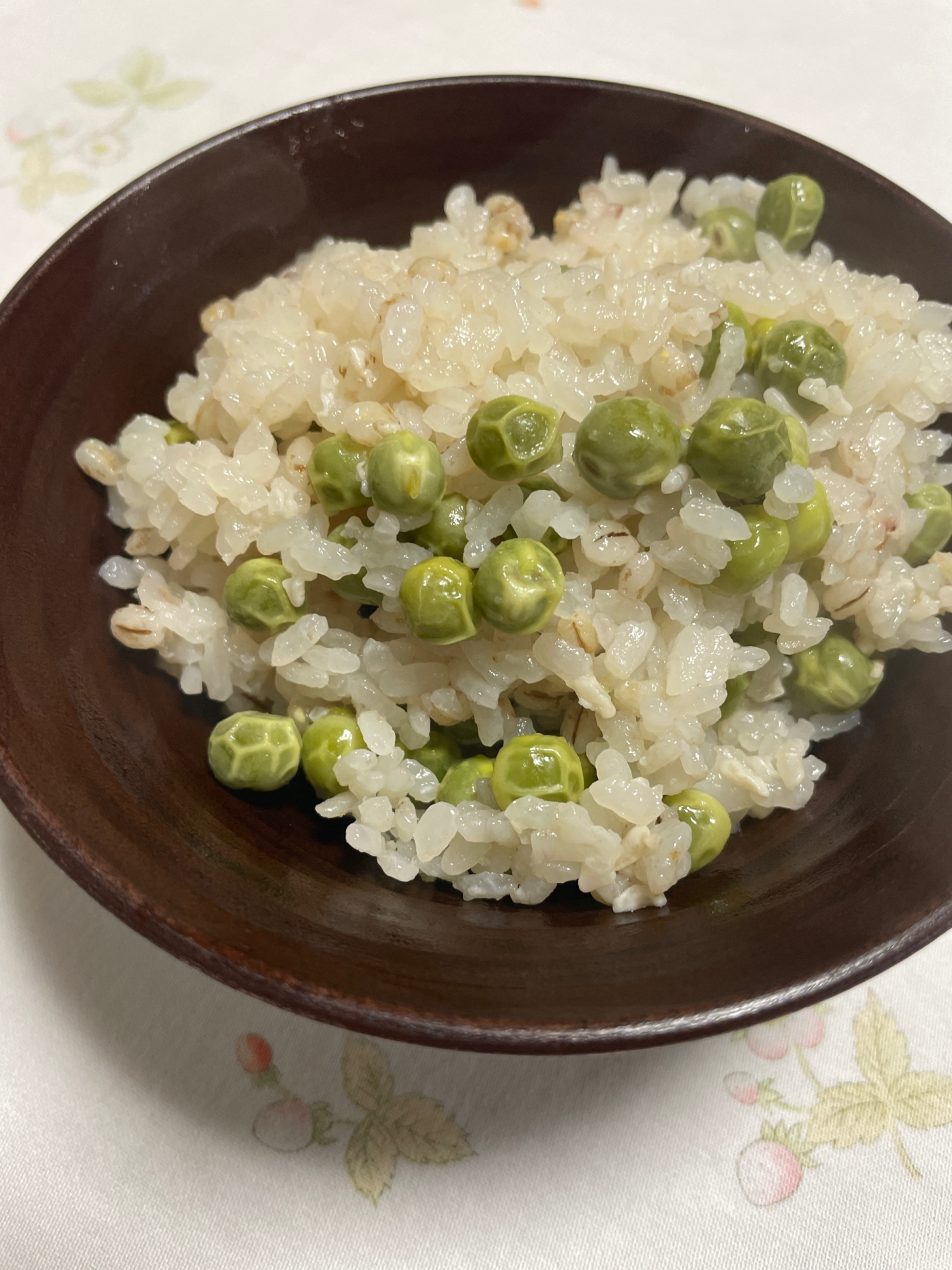 醤油麹で豆ご飯