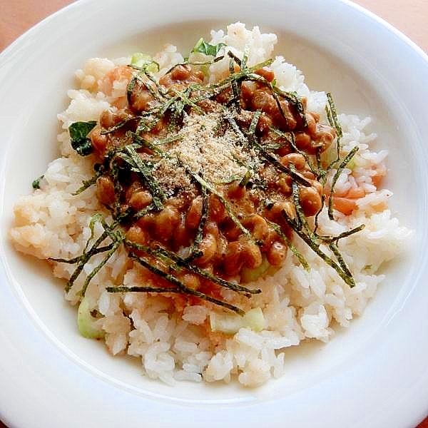 ６分！？簡単な混ぜご飯で❤栄養バランスが良い納豆丼