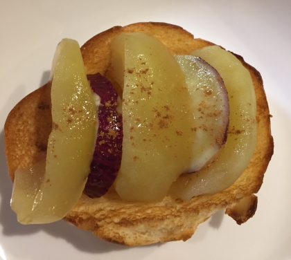  シナモン香る♡薩摩芋とリンゴのトースト