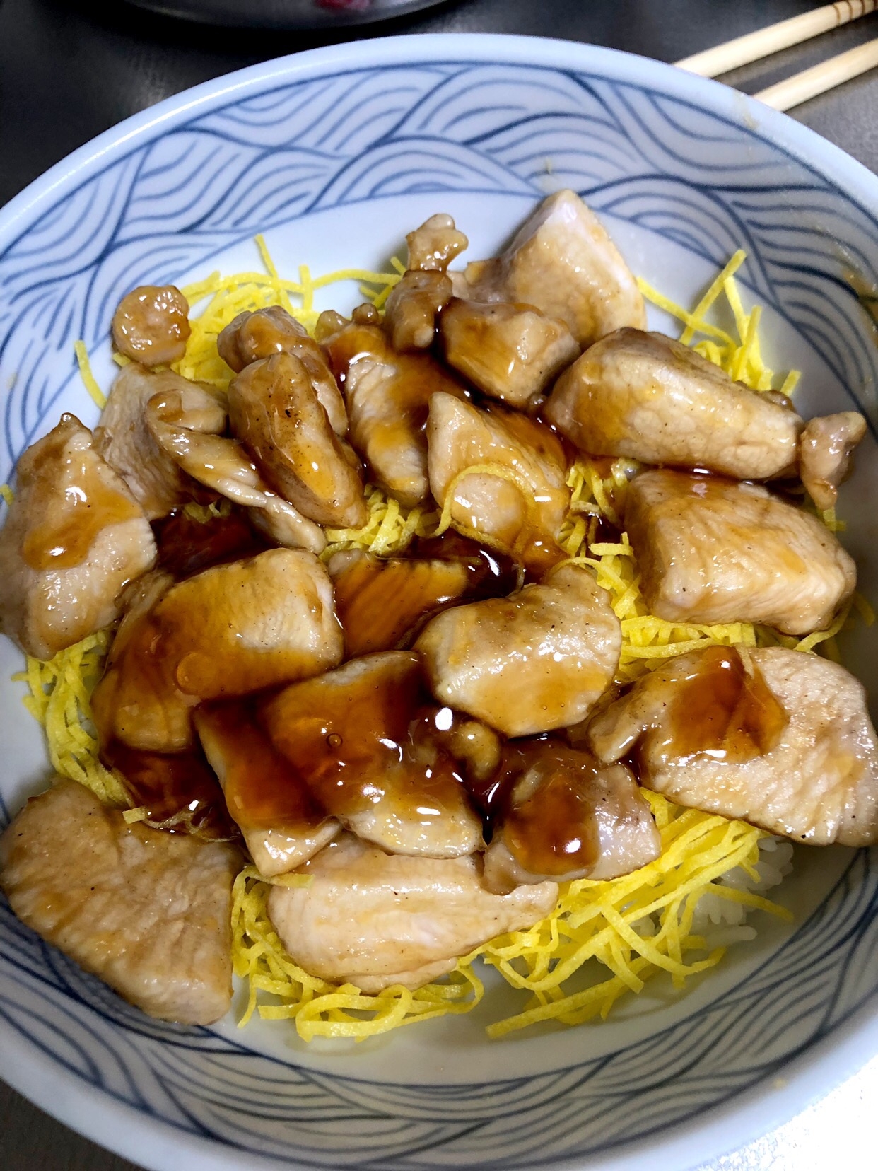 鶏胸肉のテリヤキ丼……親子丼?