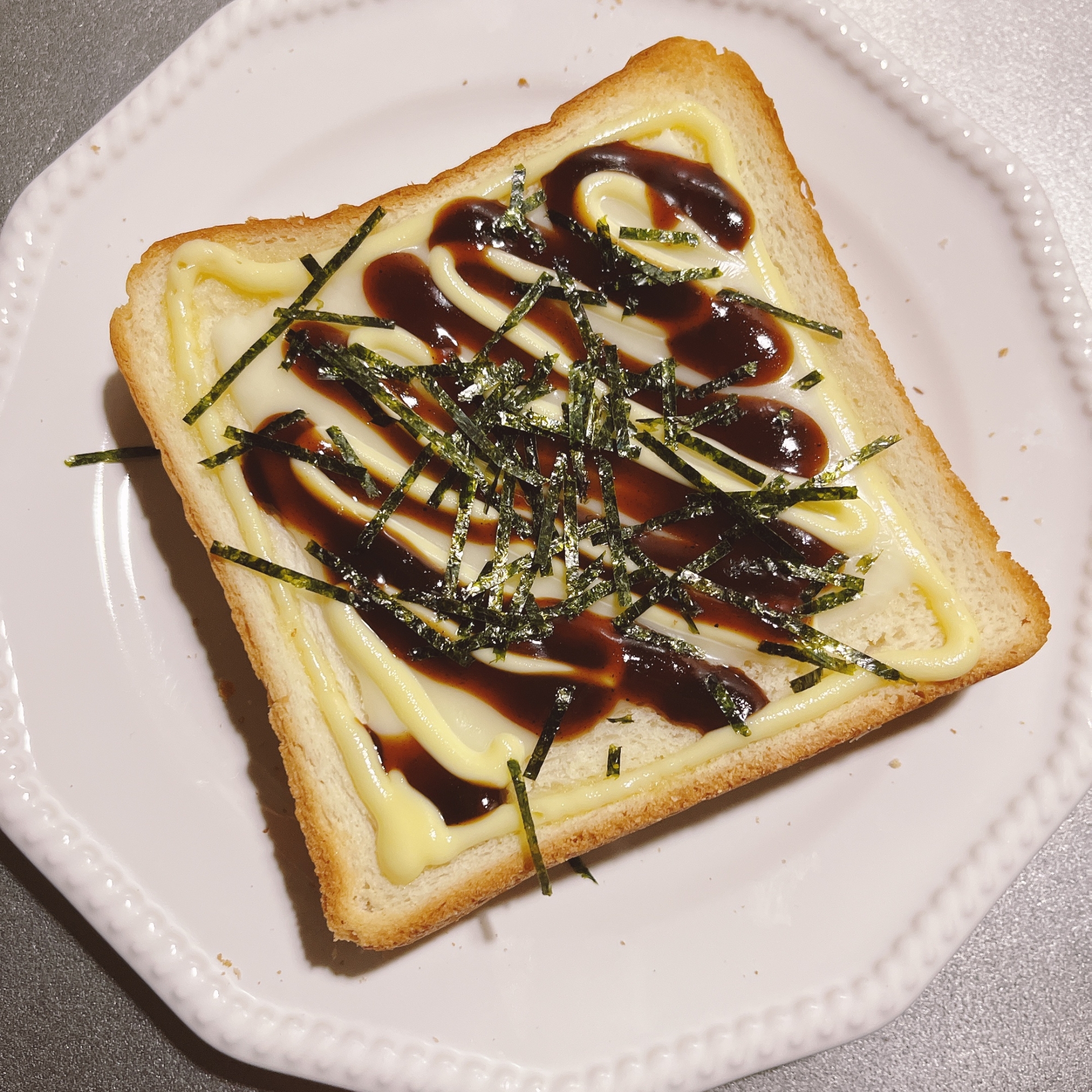 お好み焼き風チーズトースト