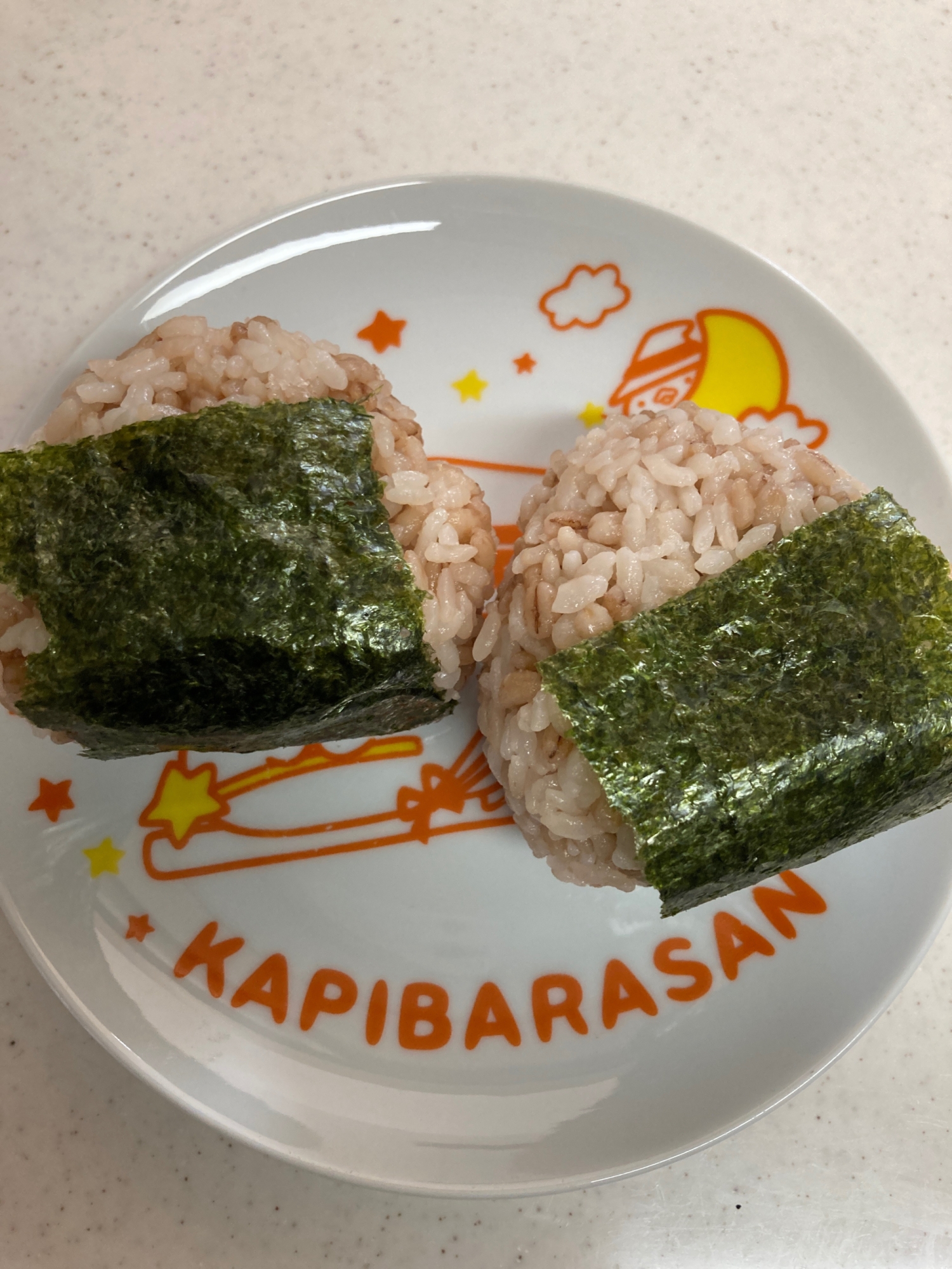 子供がコンビニのおにぎりを食べなくなる おにぎり レシピ 作り方 By とむ様 楽天レシピ