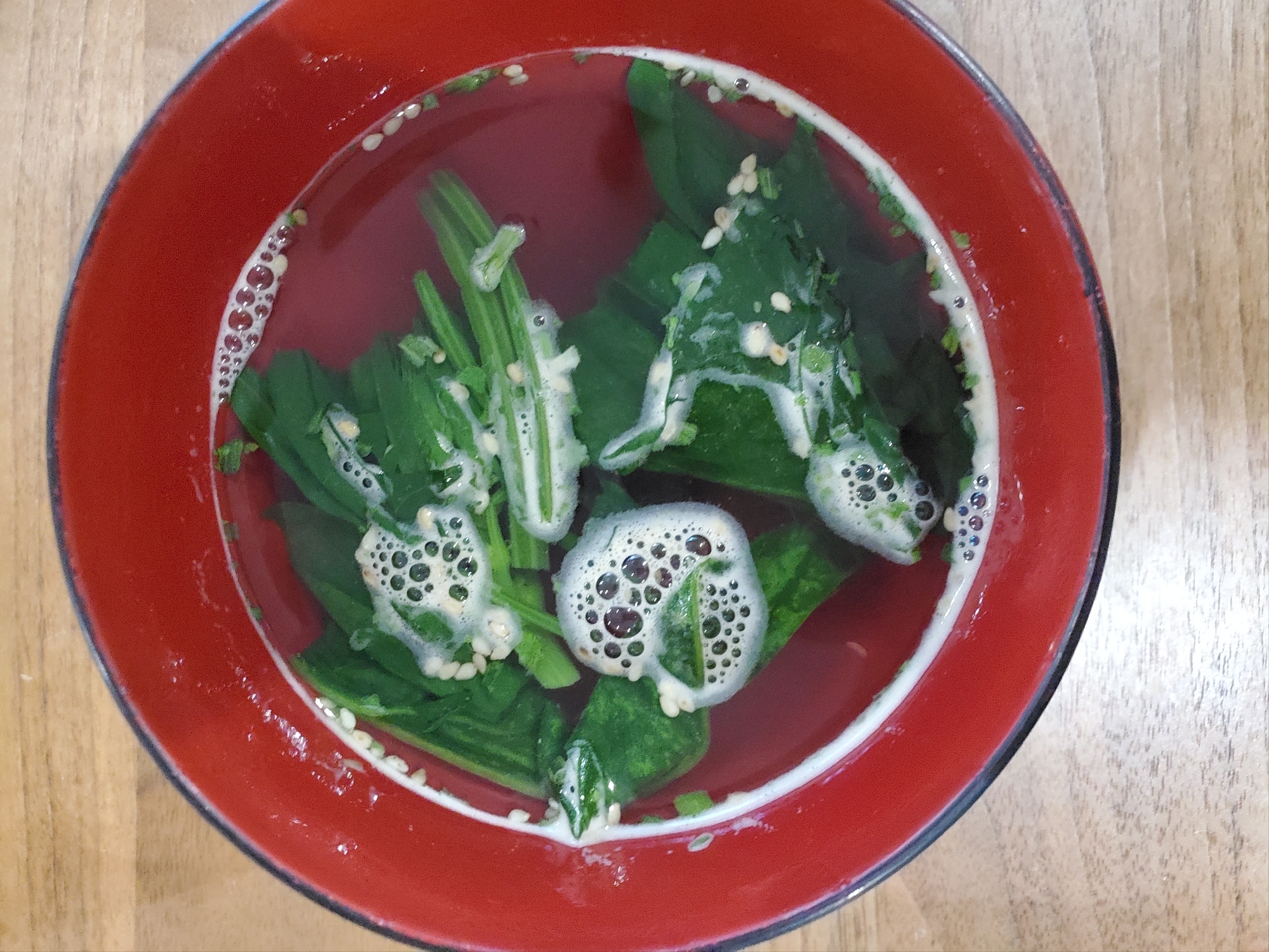ほうれん草、すりごまのお吸い物