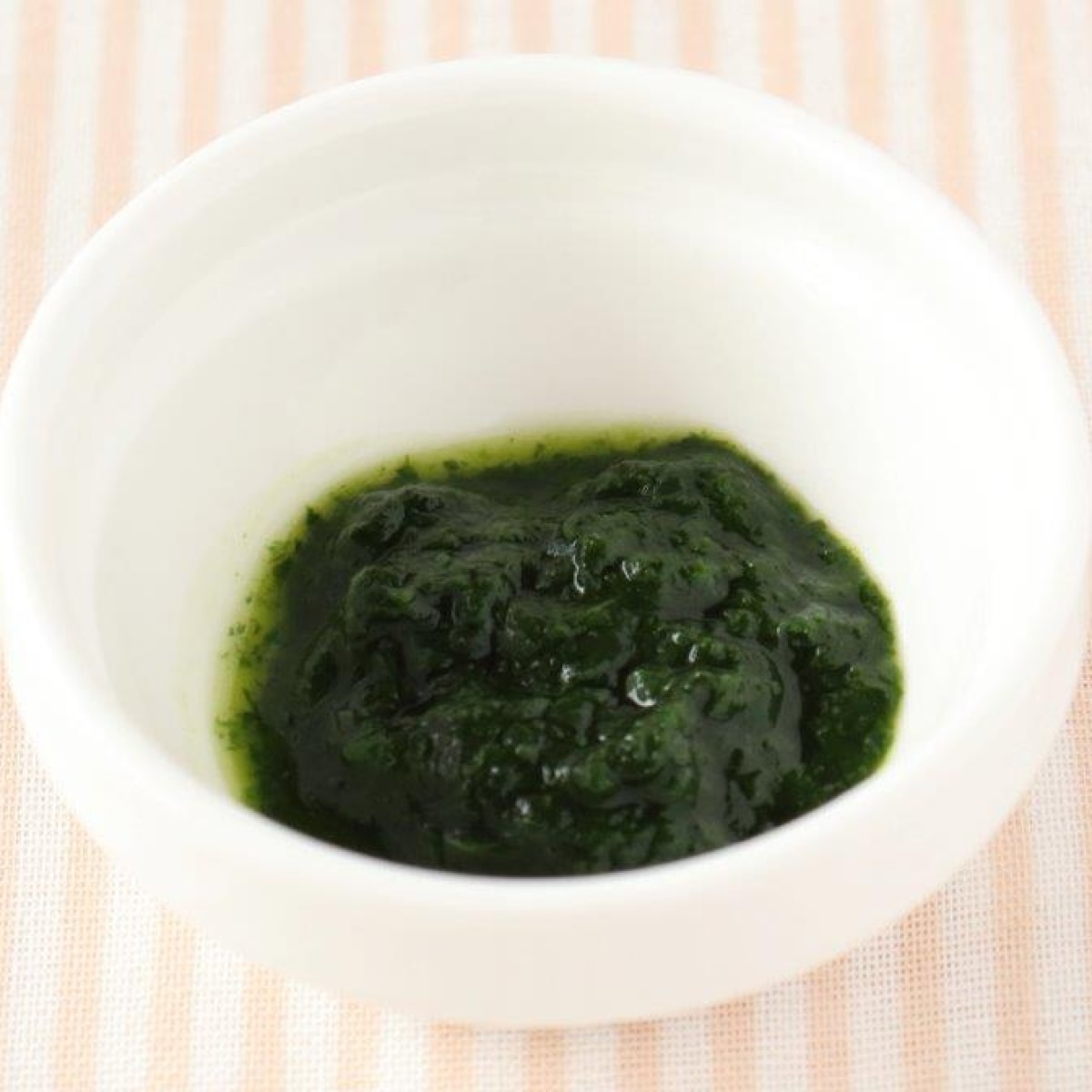 離乳食【初期】冷凍小松菜ペースト～管理栄養士 レシピ・作り方