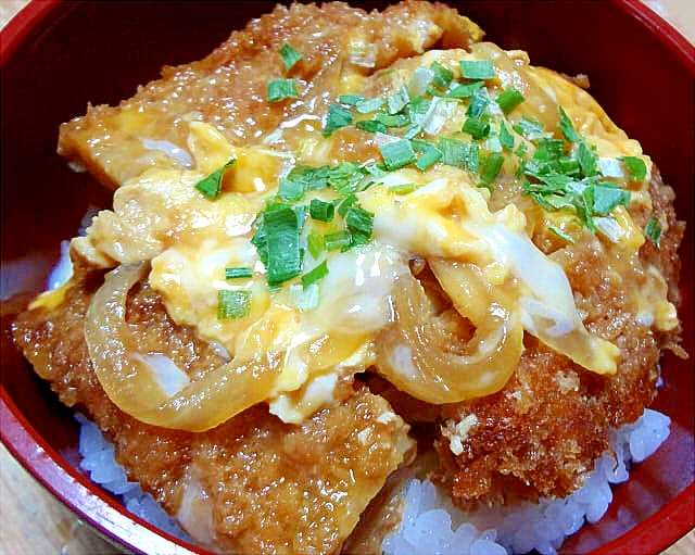 お惣菜チキンカツで親子カツ丼