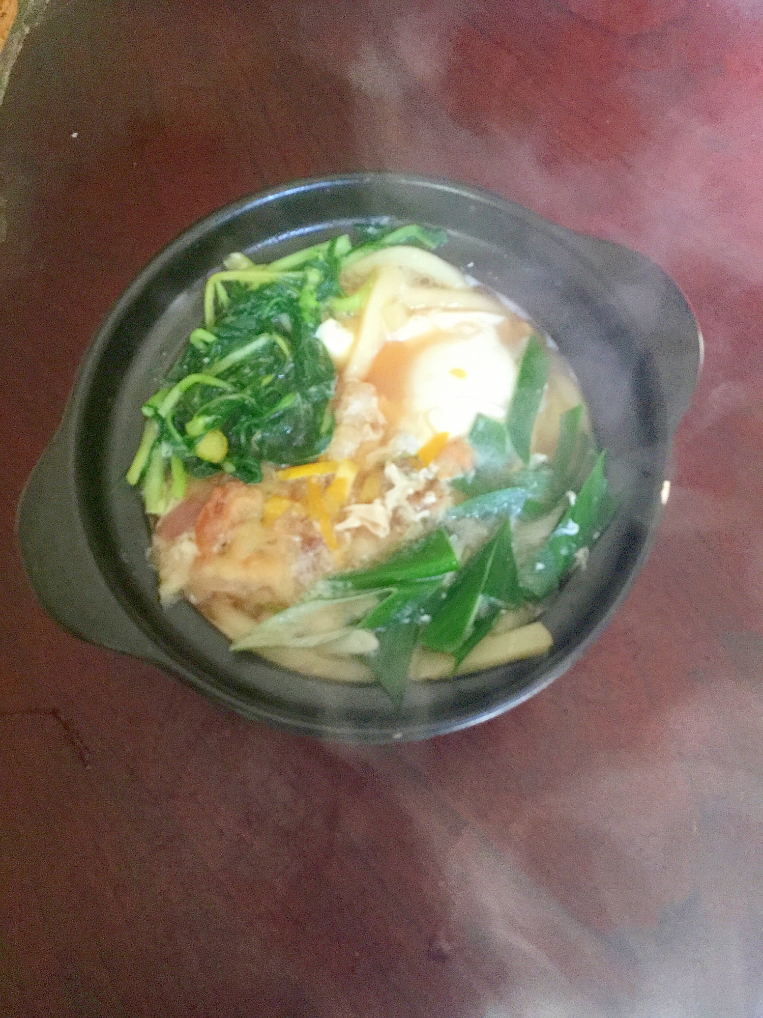何でも鍋焼きうどん 水菜と九条ネギと卵とかき揚げ レシピ 作り方 By とりあえず乾杯 楽天レシピ