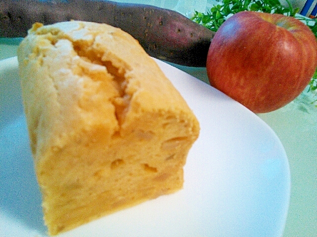 秋、たっぷり♡さつまいもとリンゴのパウンドケーキ