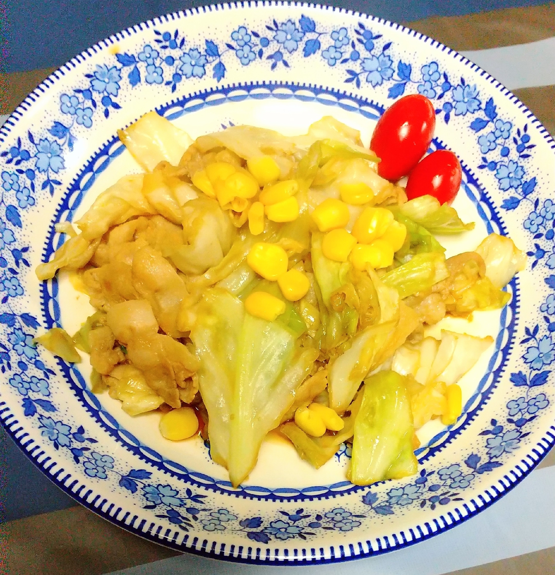 簡単☘️キャベツ&豚肉コーンオイスターソース炒め