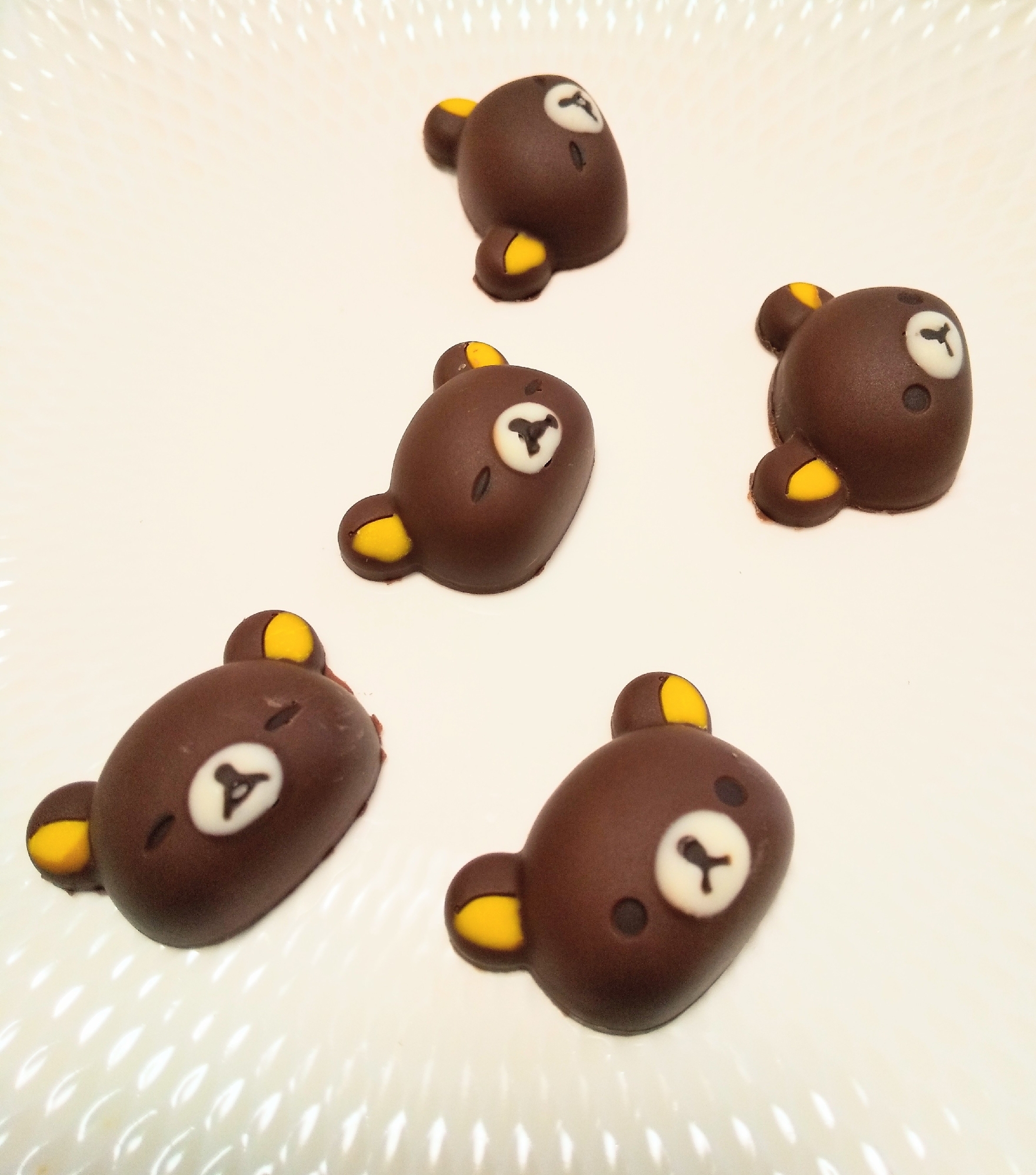 板チョコで作る はちみつボンボンショコラ レシピ 作り方 By おだマキ ショコラスキー 楽天レシピ 板チョコで作る はちみつボンボンショコラ レシピ 作り方 By おだマキ ショコラスキー 楽天レシピ