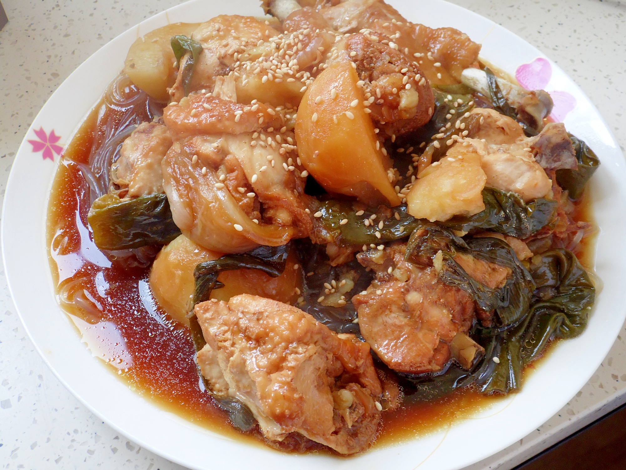 鶏肉と韓国春雨の煮物