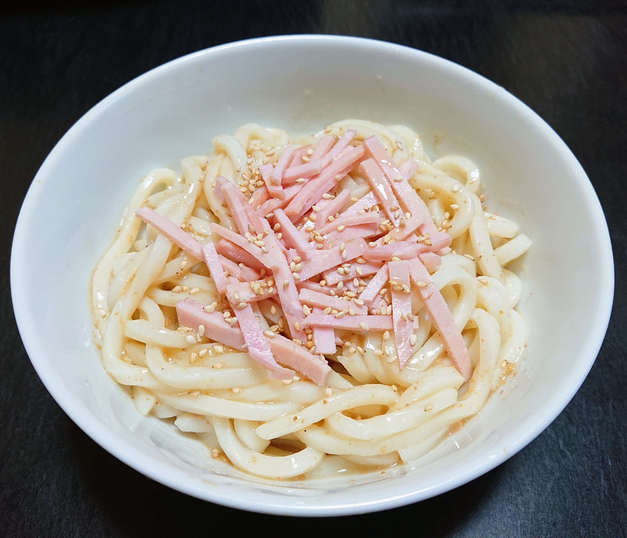 きざみハムのごまゴマ胡麻セサミまぜうどん