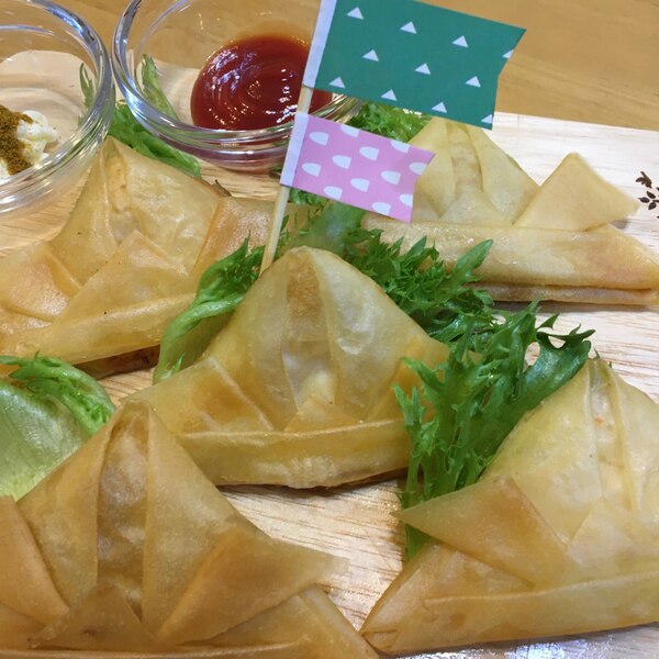 こどもの日間近にピッタリ 春巻きの皮で兜料理 レシピ 作り方 By Tsu2ya8 楽天レシピ こどもの日間近にピッタリ 春巻きの皮で兜料理 レシピ 作り方 By Tsu2ya8 楽天レシピ