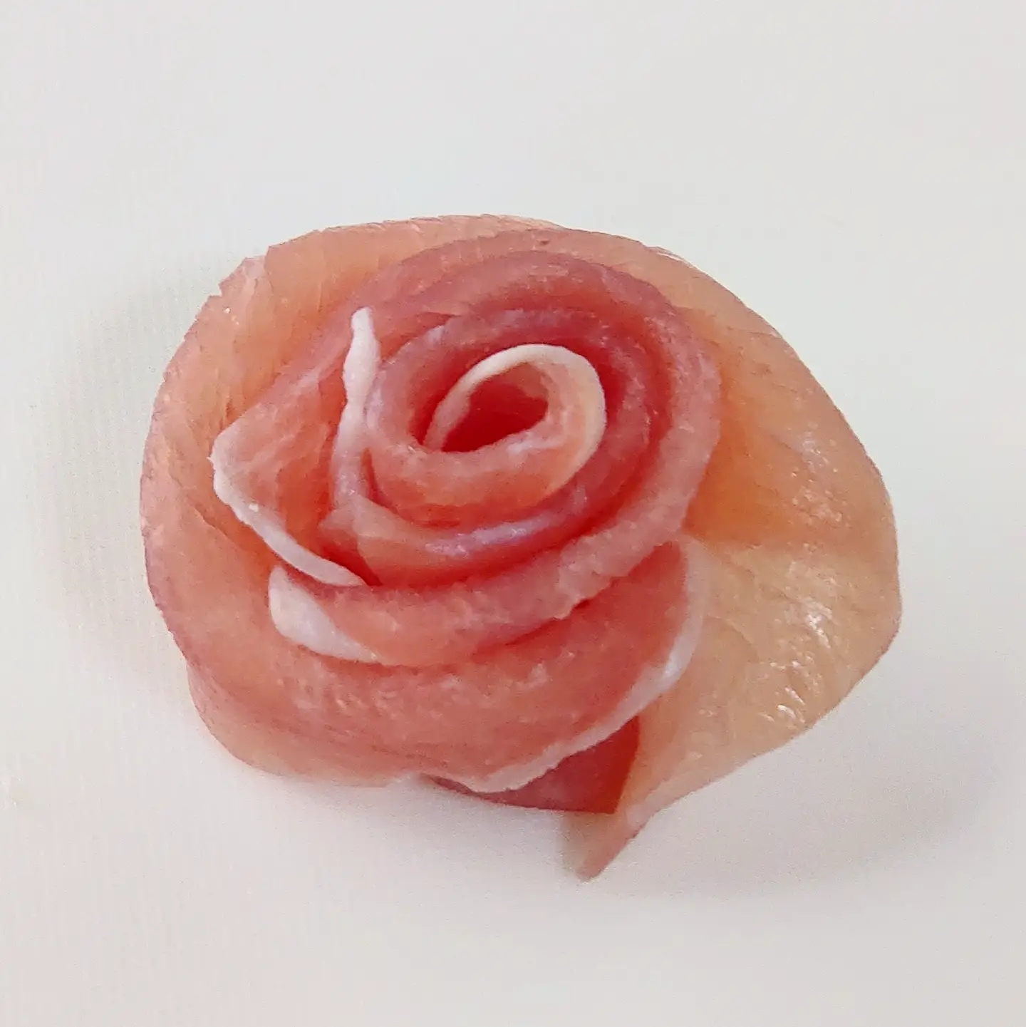 彩り華やか 生ハムローズ 生ハム薔薇バージョン レシピ 作り方 By りんね 楽天レシピ