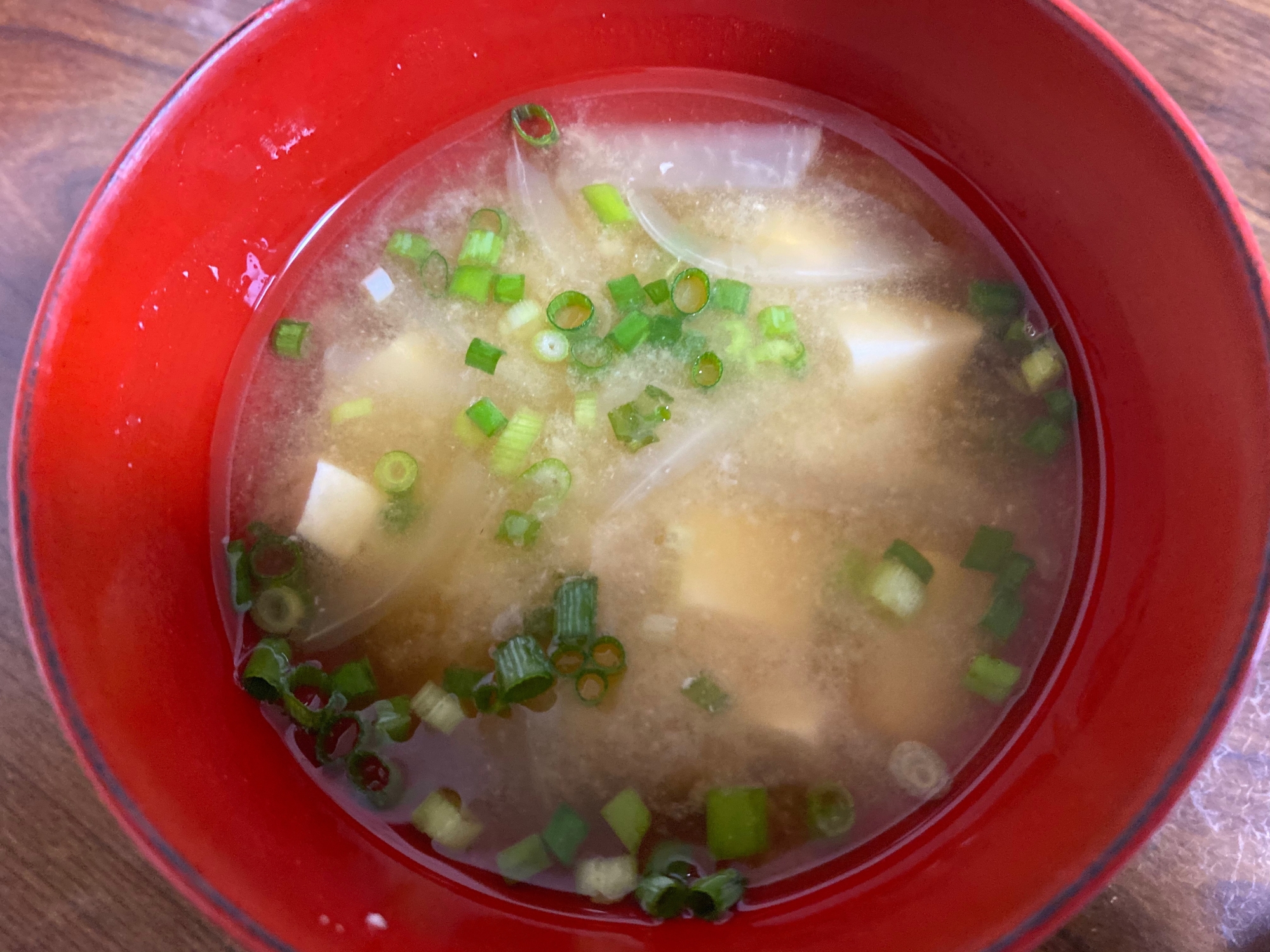 大根と玉ねぎと豆腐の味噌汁☆