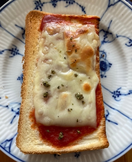 お手軽トマト缶トースト