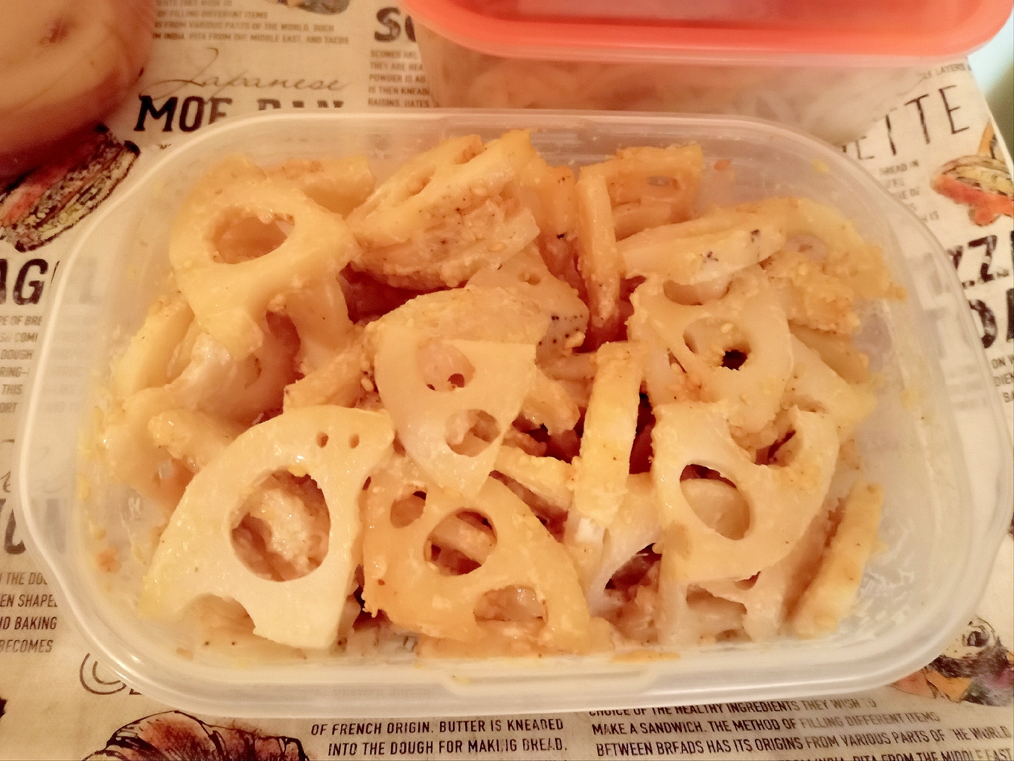 れんこんの胡麻マヨ和え