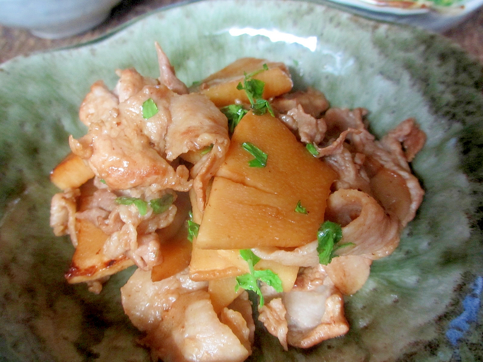 タケノコと豚肉の山椒黒酢炒め