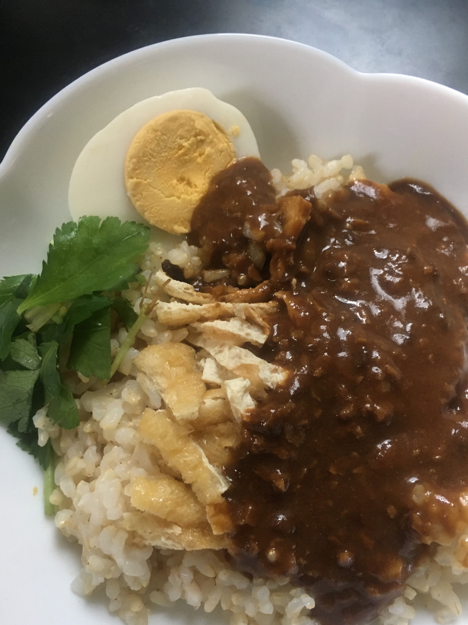 油揚げを足した玄米カレー、レトルトでも