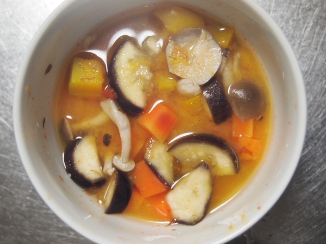 煮込みスープ風味噌汁