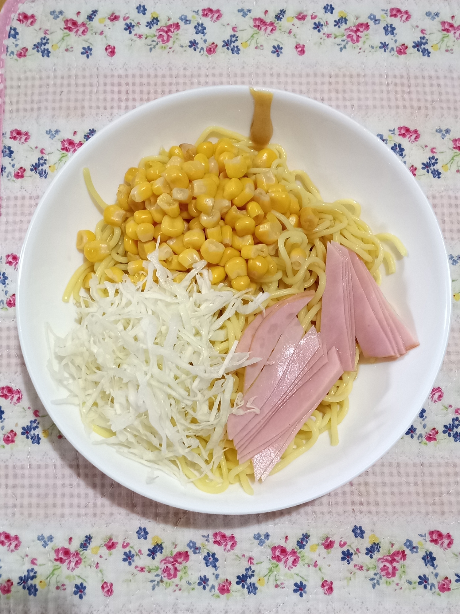 ひと手間プラスで変身!リッチなサラダ冷麺♪