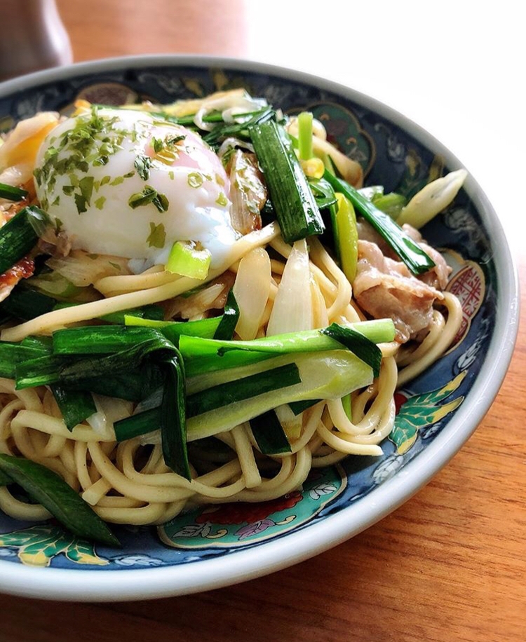 塩焼きそば温玉のせ