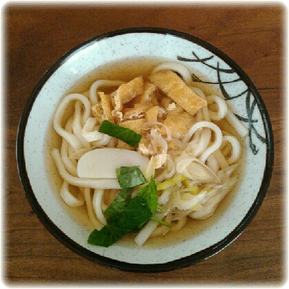 休日ランチに作りました。
手軽に出来てとっても美味しかったです♡
ご馳走さま(*^^*)