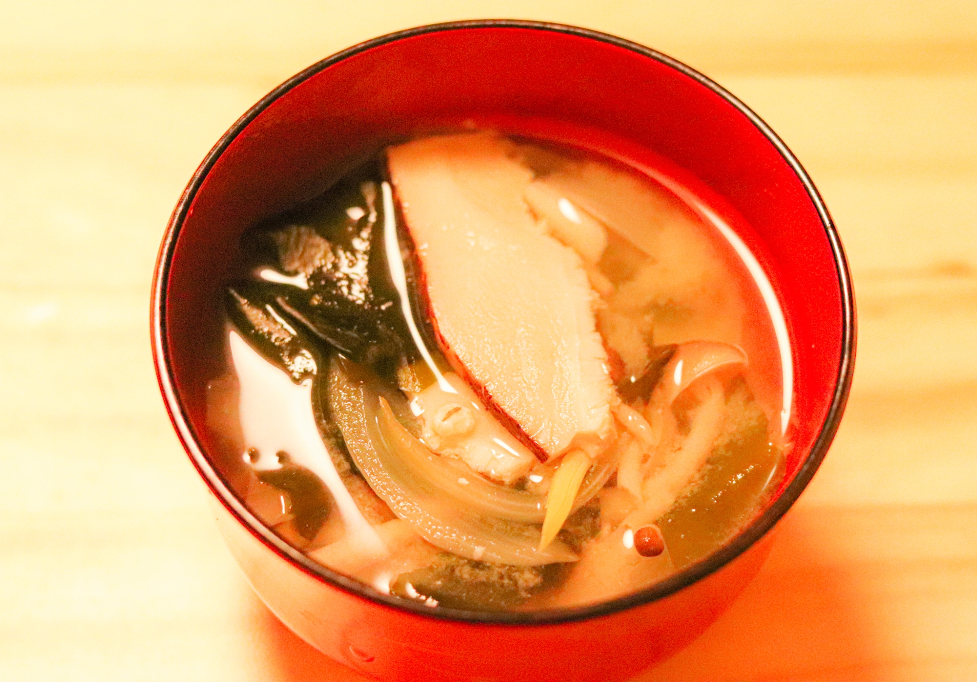 干し椎茸のだしがやさしい 2種キノコの味噌汁 レシピ 作り方 By Zubolabo 楽天レシピ