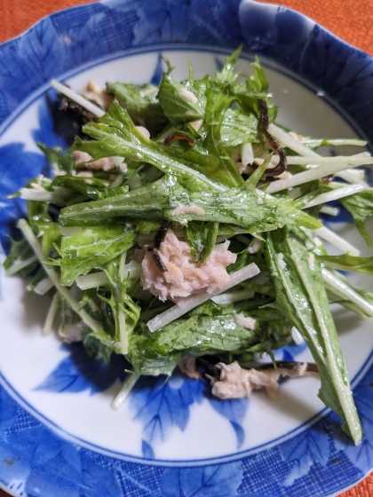 水菜とツナの塩昆布和え