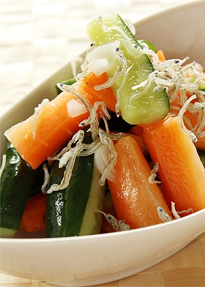 有機野菜のらっきょう塩麹漬け
