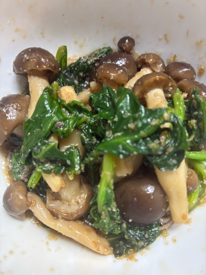 レンジで簡単♪ほうれん草しめじの胡麻和え