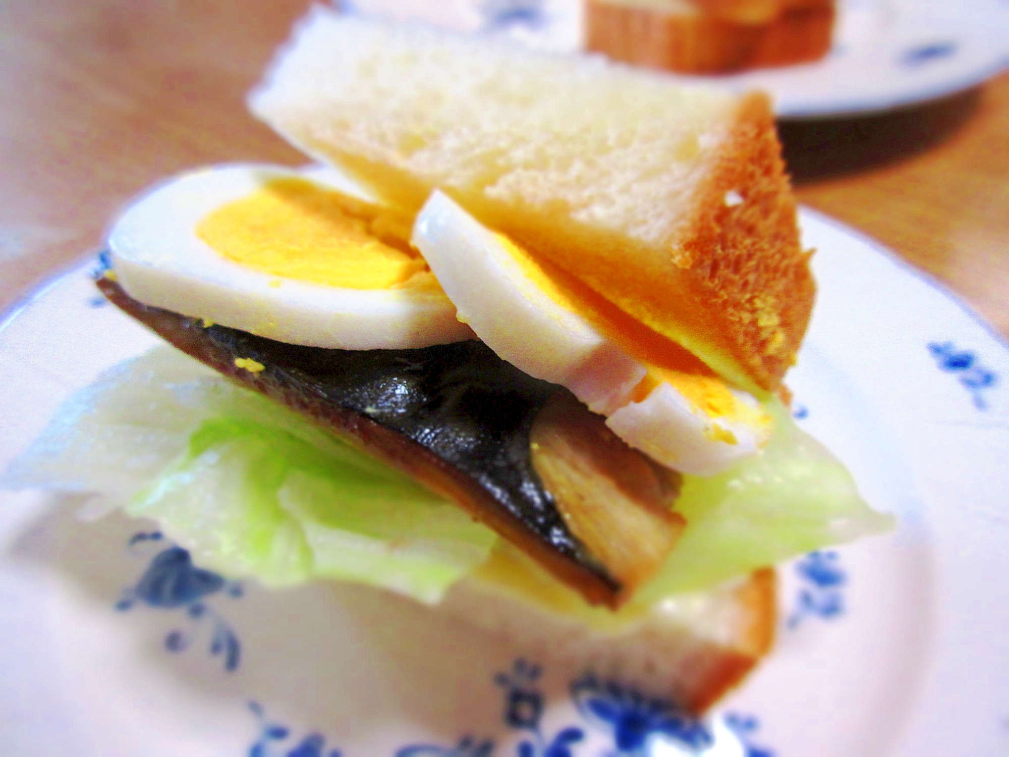 鯖と卵のサンドイッチ