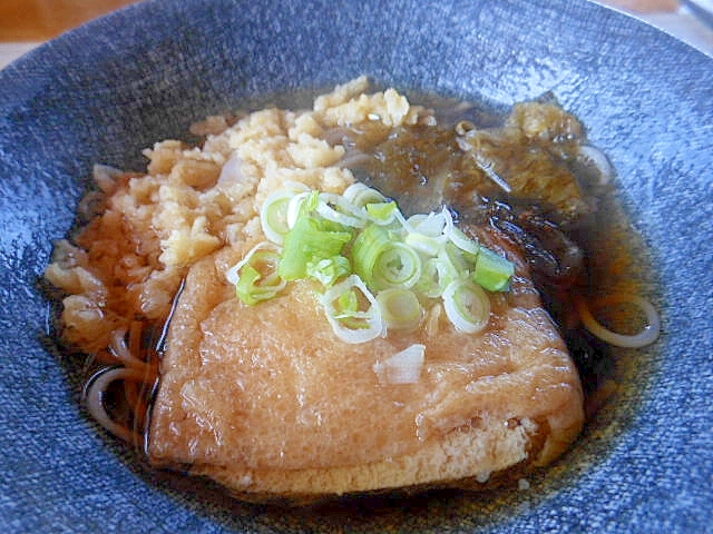 きつね、たぬき、とろろ昆布蕎麦