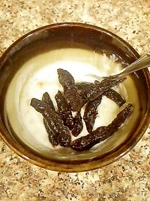 スイカとバナナのチアヨーグルト