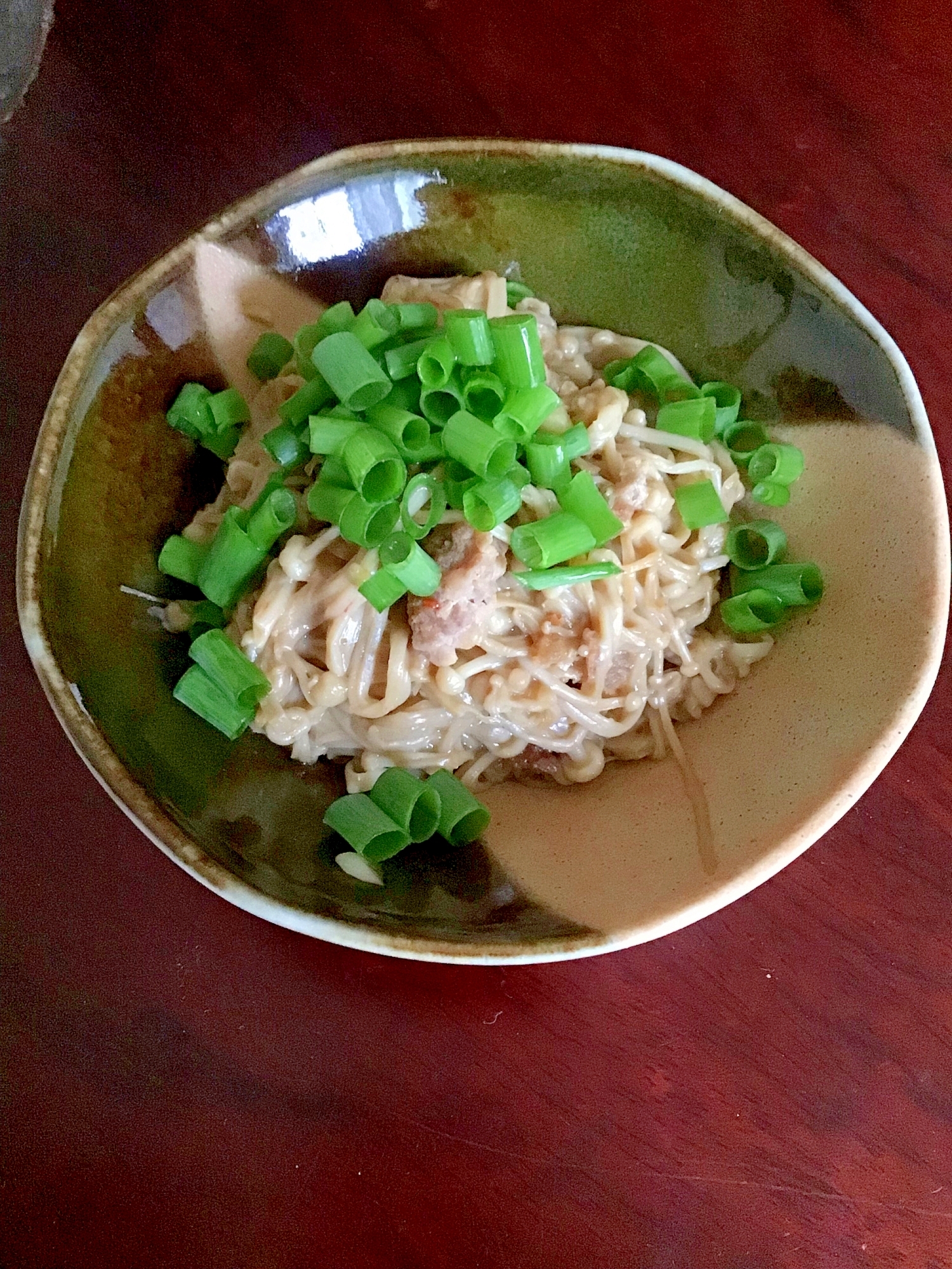 豚ひき肉入りなめ茸。