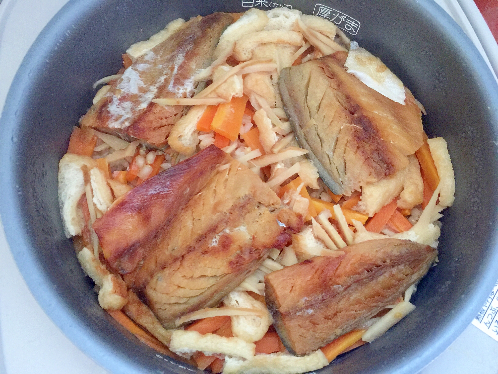 しめ鯖と生姜の炊き込みご飯