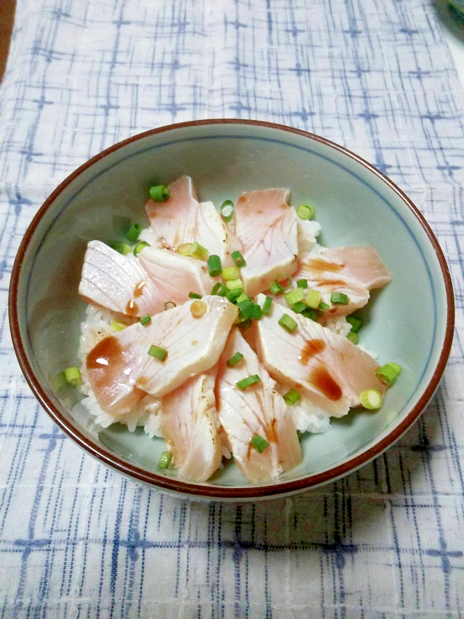 ☆びんちょう鮪炙り丼☆