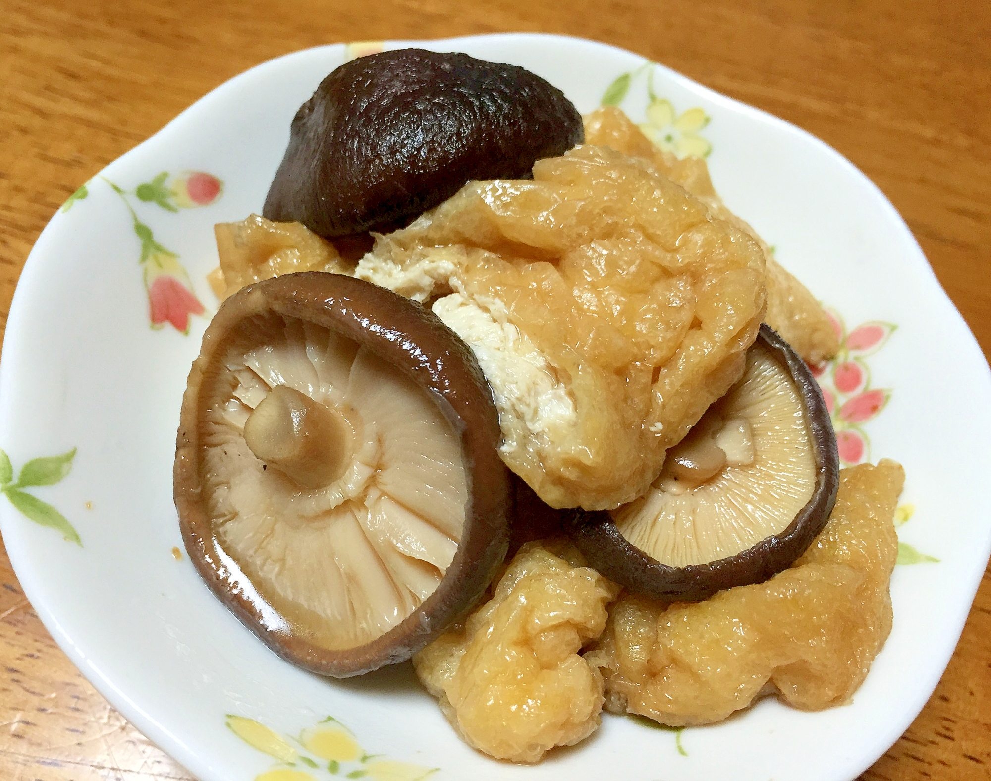 油揚げと干し椎茸の煮物 レシピ 作り方 By ふじ子 楽天レシピ