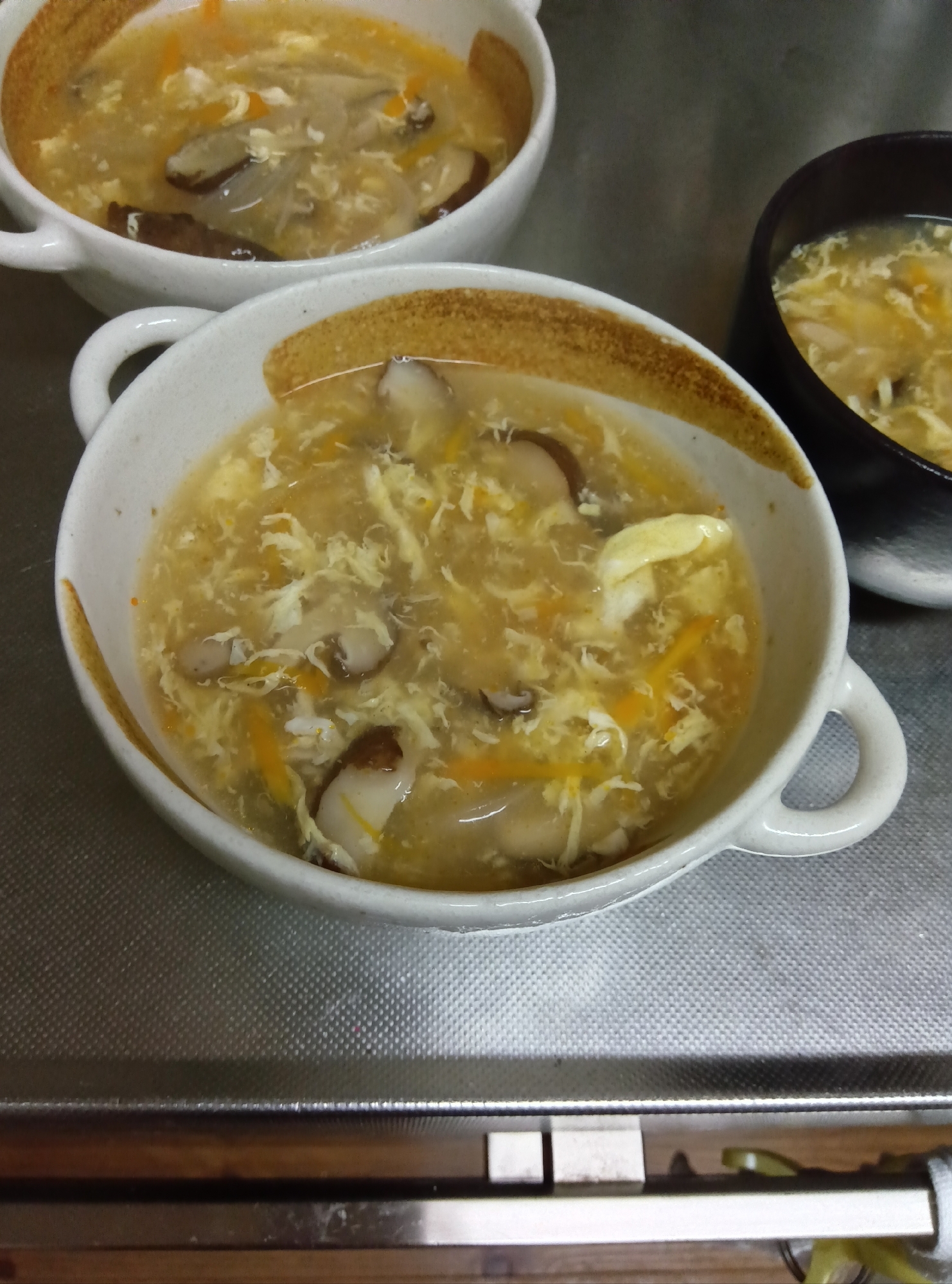 椎茸とニンジンの酸辣湯