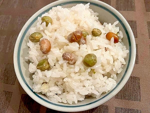 紫えんどうと大豆の豆ごはん レシピ・作り方 by 週末は男子厨房 - 楽天