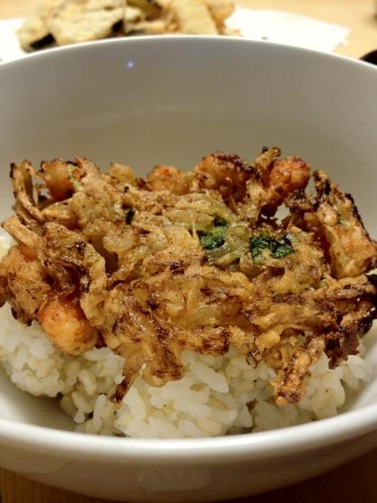 人参なしですが、とっても美味しかったです！玉ねぎの甘みがイイ♪旦那さんも、このかき揚げお店で売れるよ！と褒めてくれました！ありがとうございました！