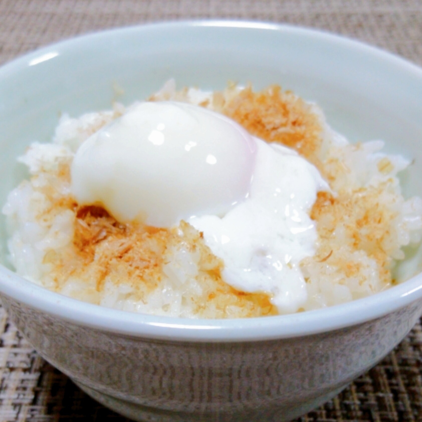 レンジで温泉卵 の卵かけご飯 レシピ 作り方 By 食治家 しょくじや 楽天レシピ