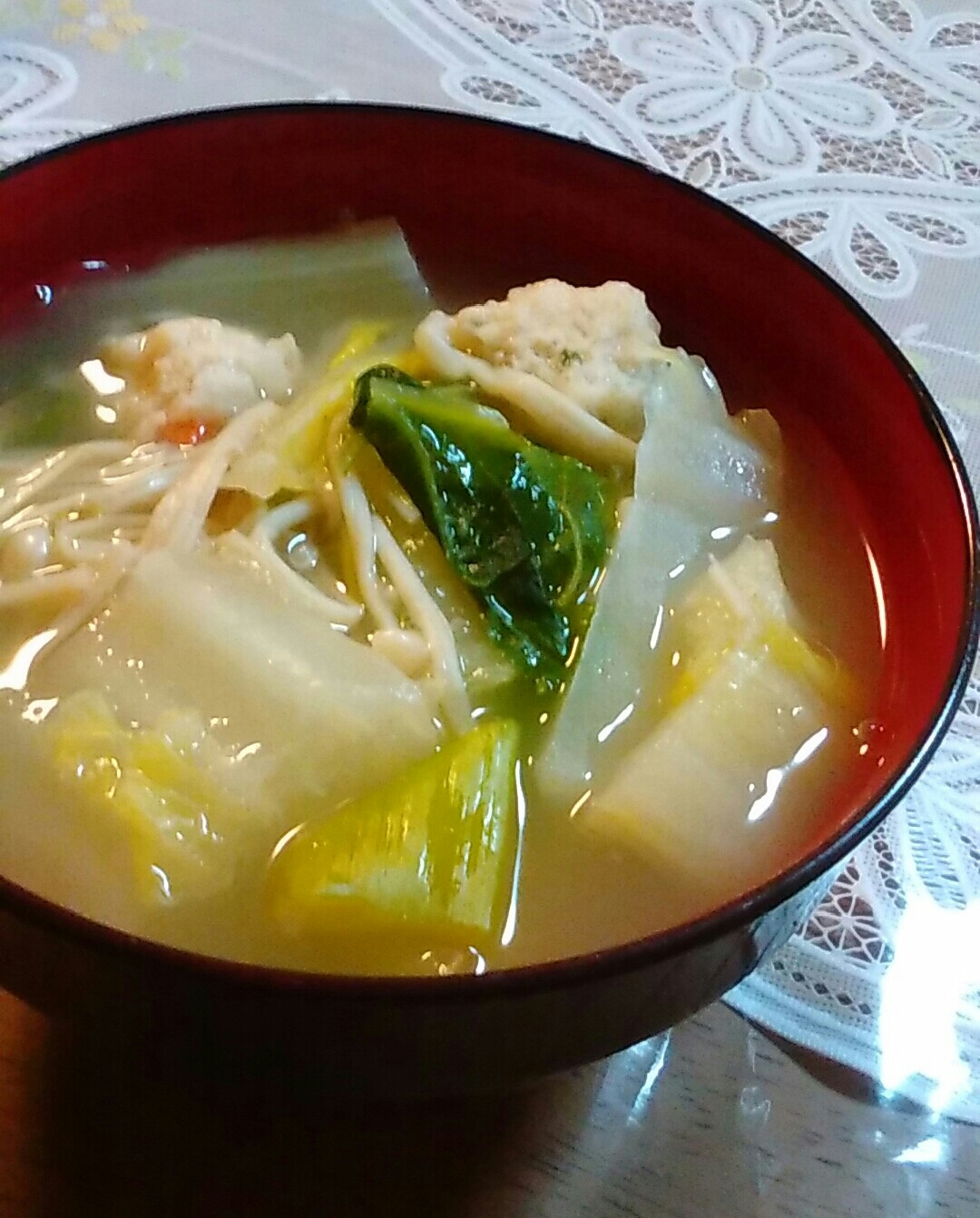 鍋キューブで簡単☆白菜たっぷりスープ