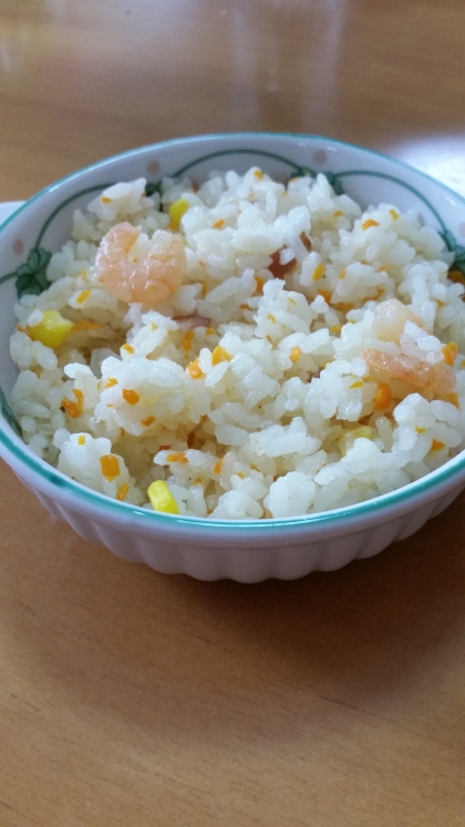 ☆切ったら炊くだけ♪　炊飯器でピラフ☆