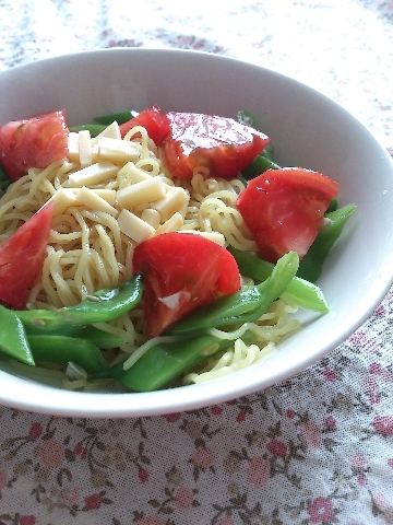 簡単、さっぱり♪サラダラーメン