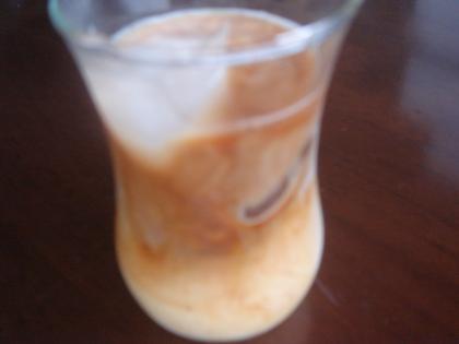 ちょっと勢いよく入れすぎちゃったみたいです。上下逆になっちゃった…(^^ゞ
でも作りながらドキドキ❤楽しかったです♪またチャレンジしま～す♪
ご馳走様でした！